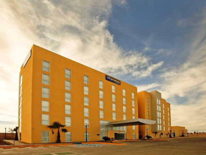 hotel city express tijuana